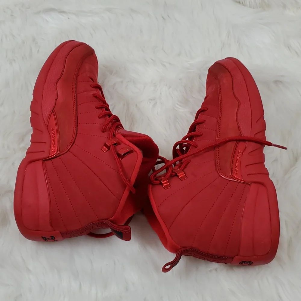 Nike Air Jordan 12 red leather shoes sneakers #153265-601 size 6.5Y